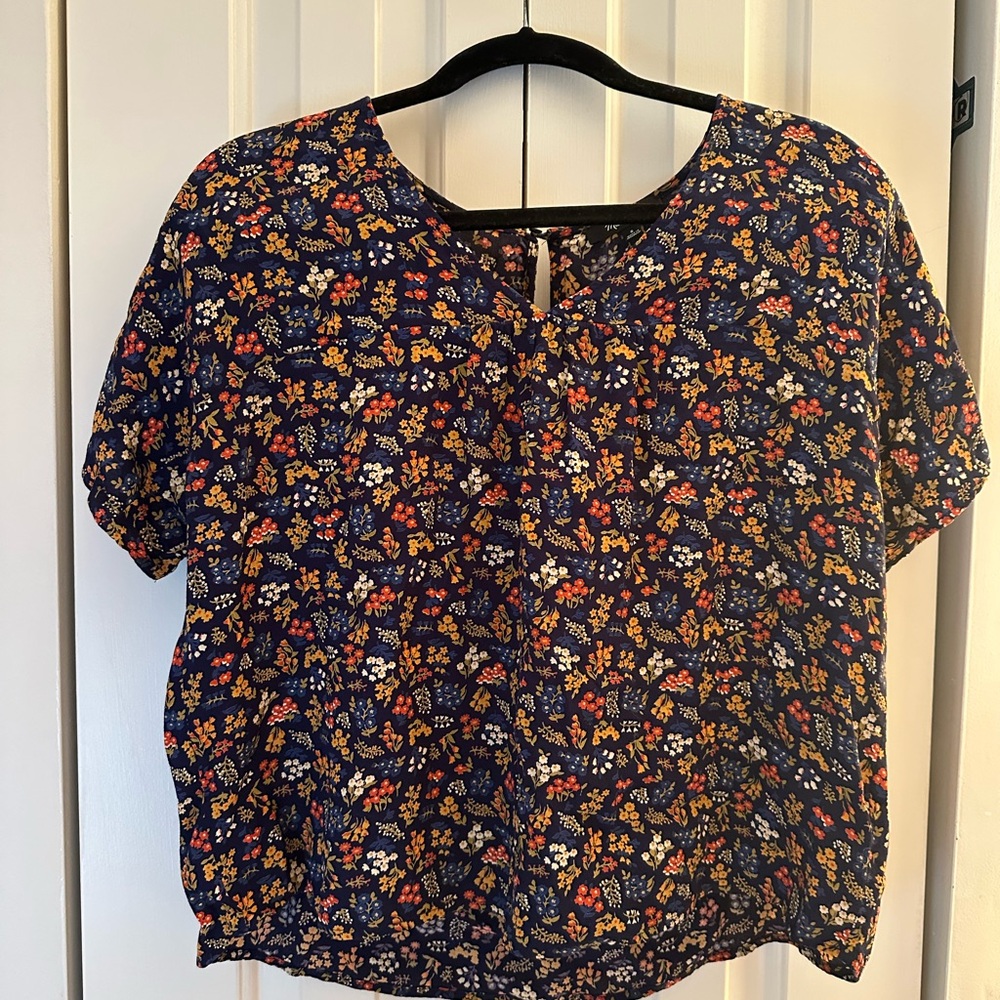 Madewell top in garden party